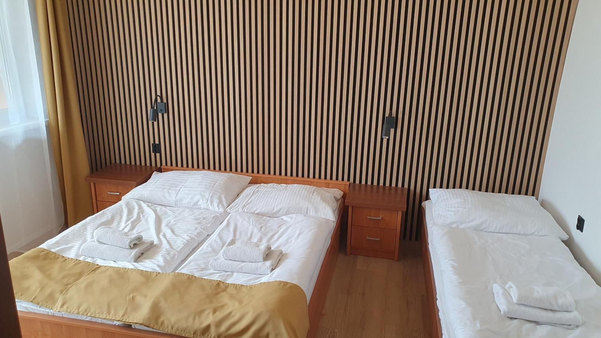 Hotel Felicia Kaluza Ngoại thất bức ảnh