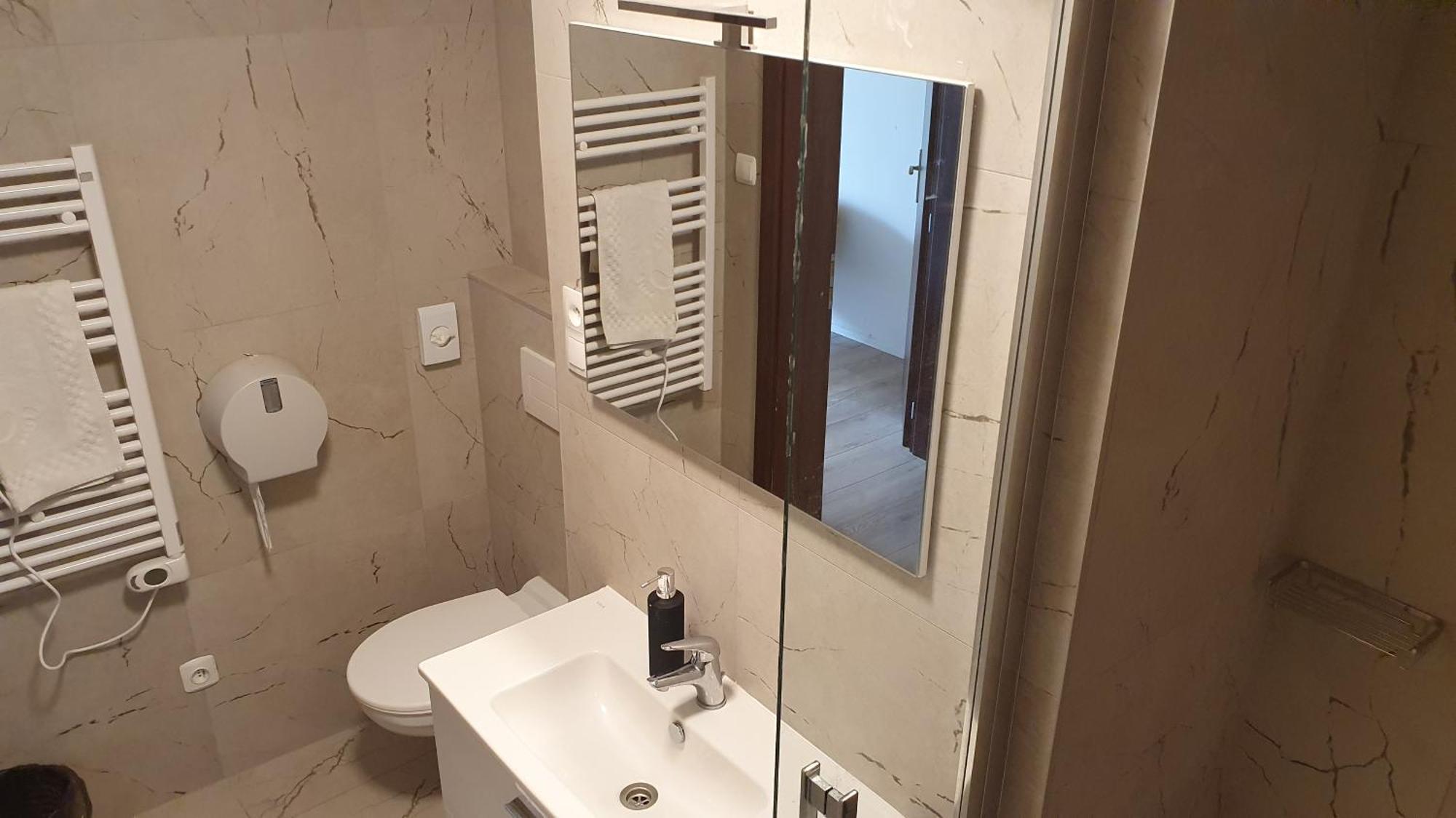 Hotel Felicia Kaluza Ngoại thất bức ảnh